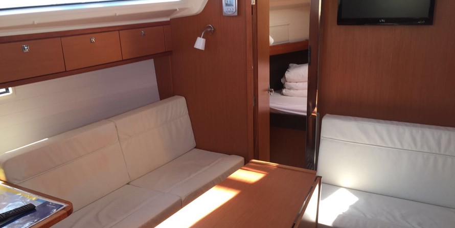 Bavaria 37 Cruiser