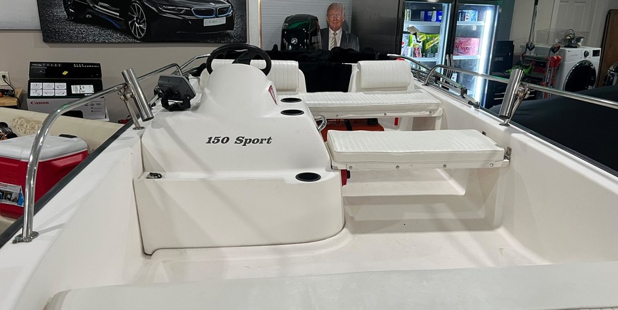 Boston Whaler 150 Super Sport