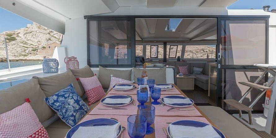 Fountaine Pajot Astréa 42