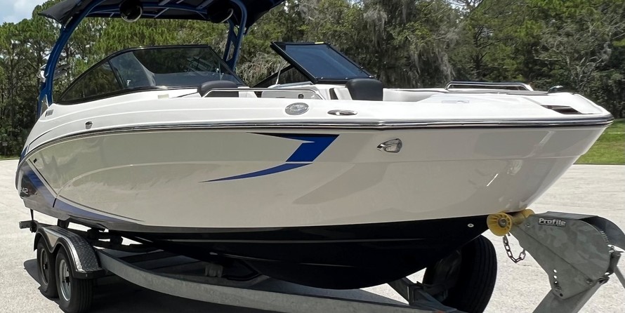 Yamaha 242X E-Series