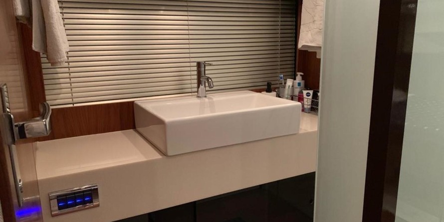 Fairline 58 Squadron