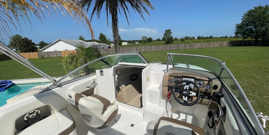 Chaparral 225 SSi
