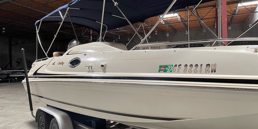 Sea Ray 240 Sundeck