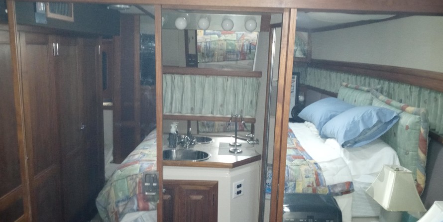 Carver AFT CABIN MOTOR YACHT