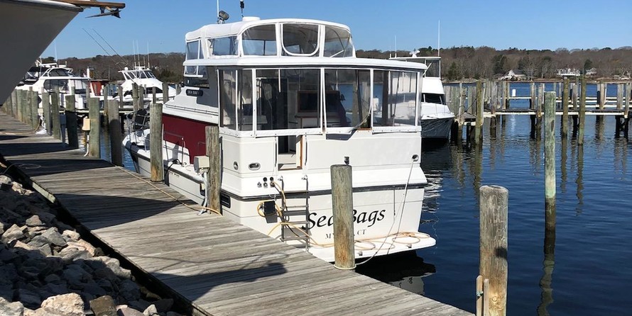 Carver AFT CABIN MOTOR YACHT