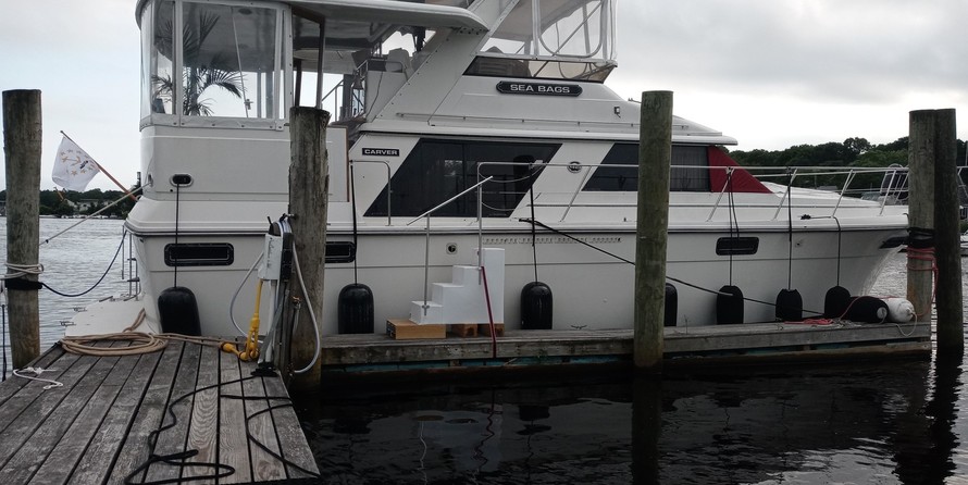 Carver AFT CABIN MOTOR YACHT