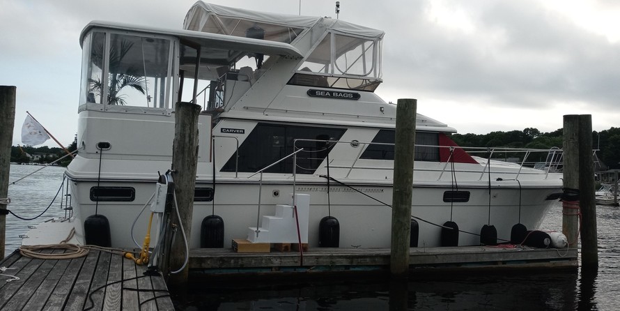 Carver AFT CABIN MOTOR YACHT