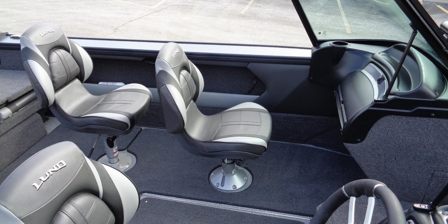 Lund Boats 1875 Crossover XS