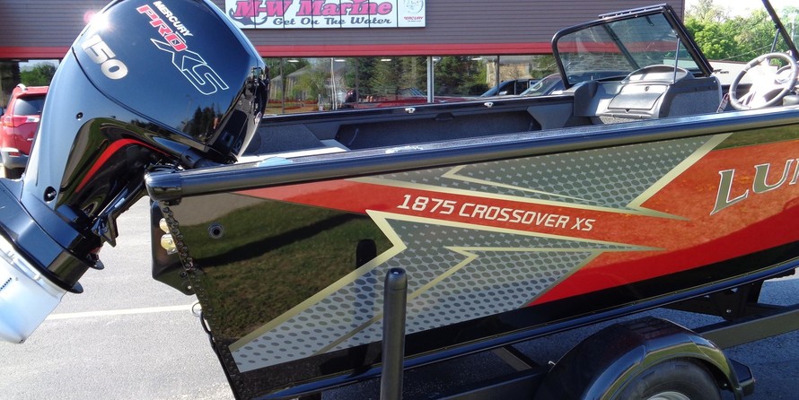 Lund Boats 1875 Crossover XS