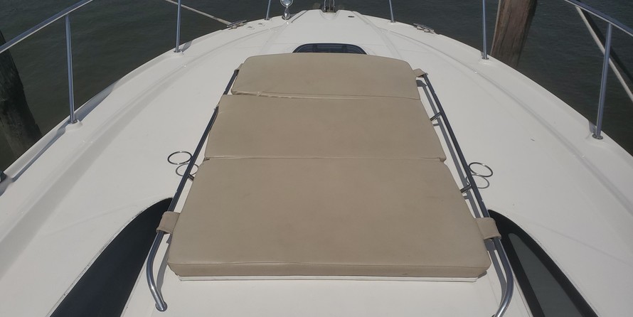 Sea Ray 330 Sundancer