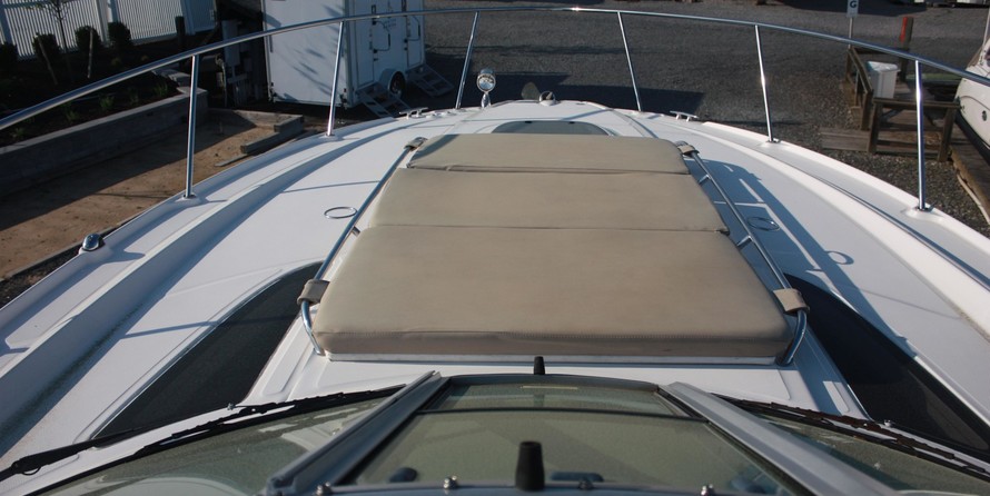 Sea Ray 330 Sundancer