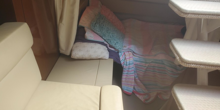 Sea Ray 330 Sundancer