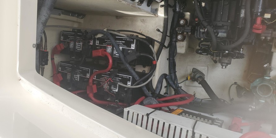 Sea Ray 330 Sundancer