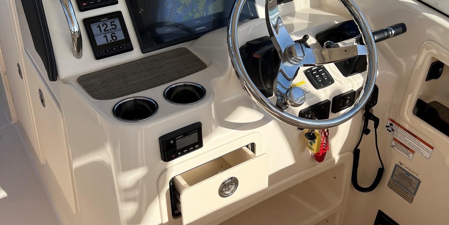 Grady-White Freedom 307