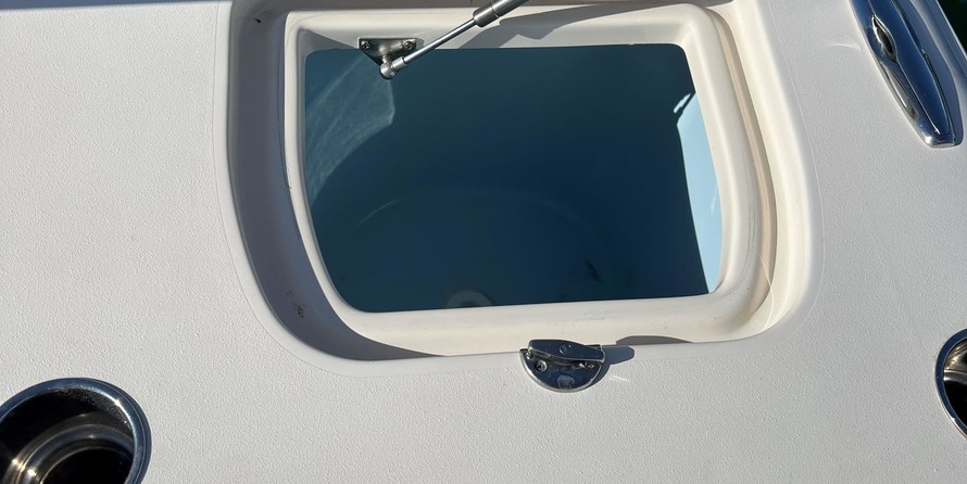 Grady-White Freedom 307