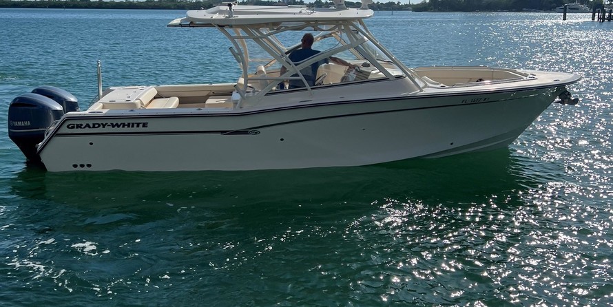 Grady-White Freedom 307