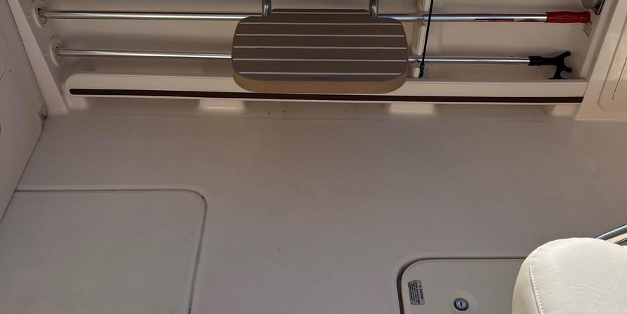 Grady-White Freedom 307