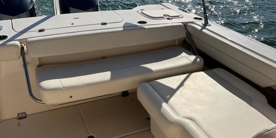 Grady-White Freedom 307