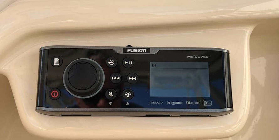 Grady-White Freedom 307