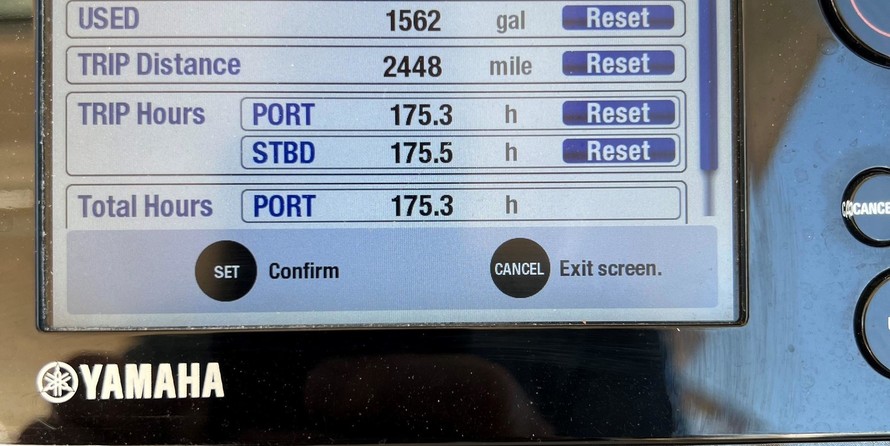 Grady-White Freedom 307