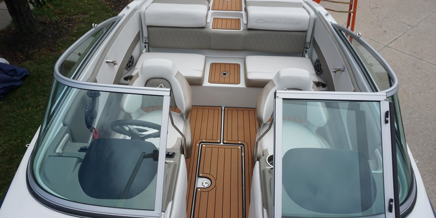 Crownline 210 SS