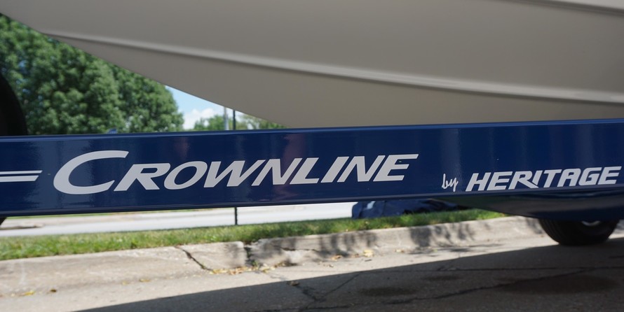 Crownline 210 SS