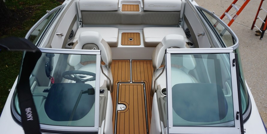 Crownline 210 SS