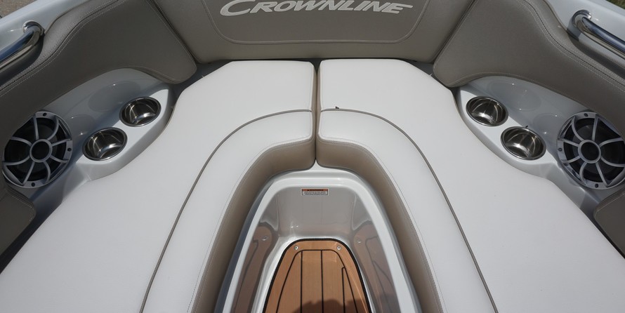 Crownline 210 SS