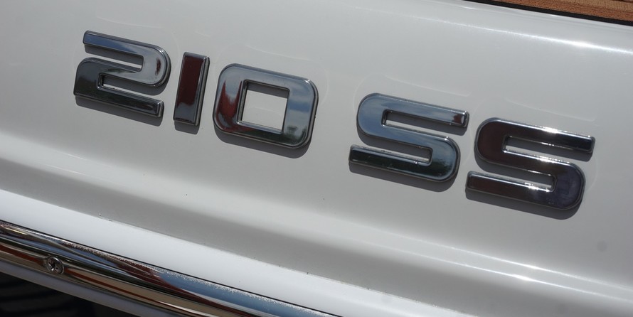 Crownline 210 SS