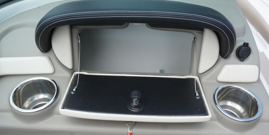 Crownline 210 SS