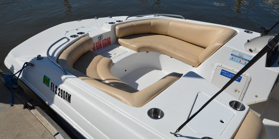 Hurricane 188 sport sundeck