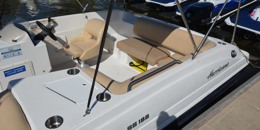 Hurricane 188 sport sundeck