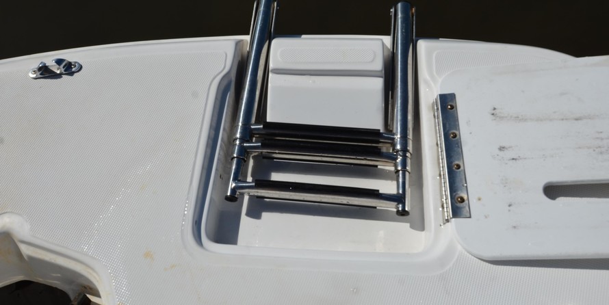 Hurricane 188 sport sundeck