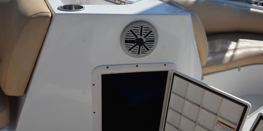 Hurricane 188 sport sundeck