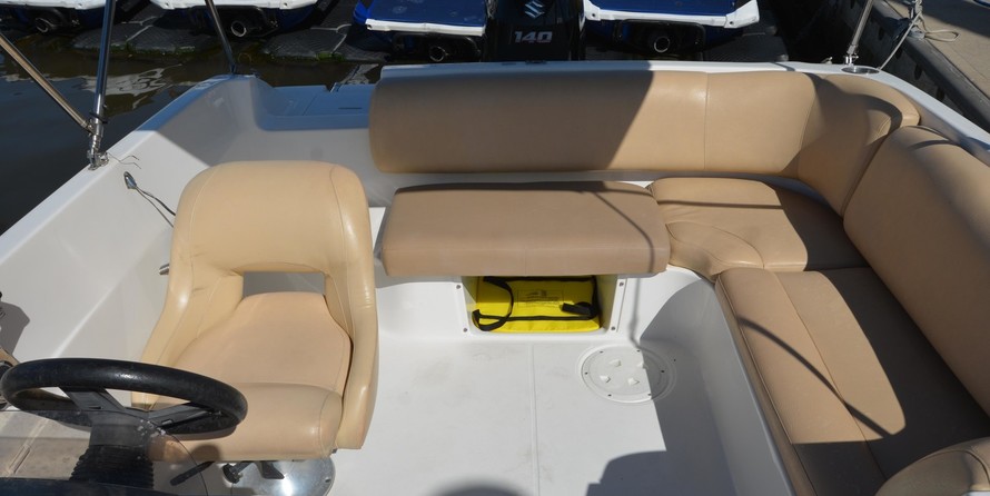 Hurricane 188 sport sundeck