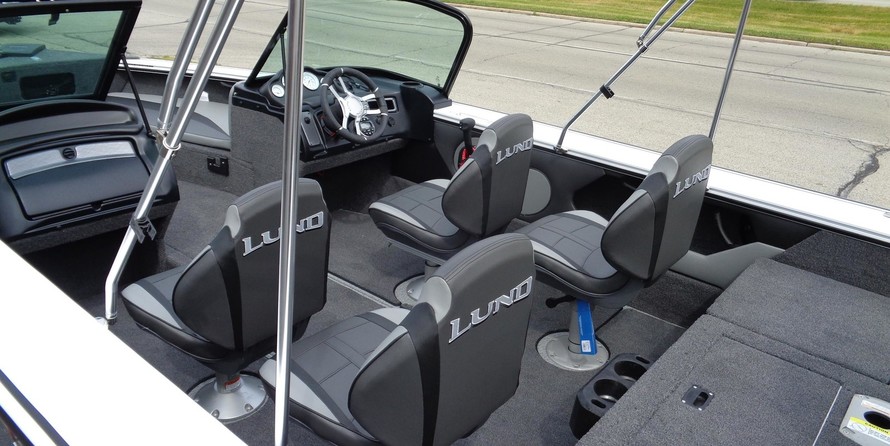 Lund Boats 1775 Crossover XS