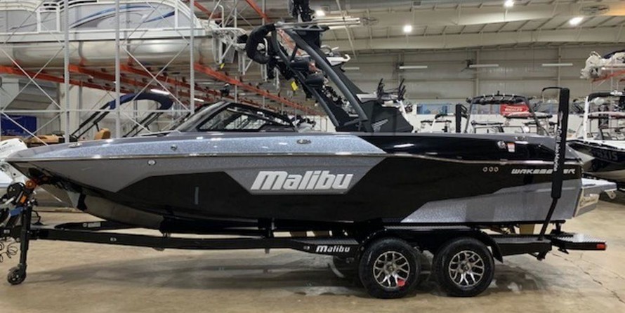 Malibu Wakesetter 23 LSV