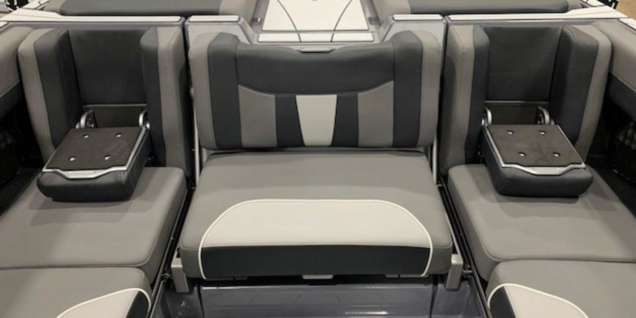 Malibu Wakesetter 23 LSV