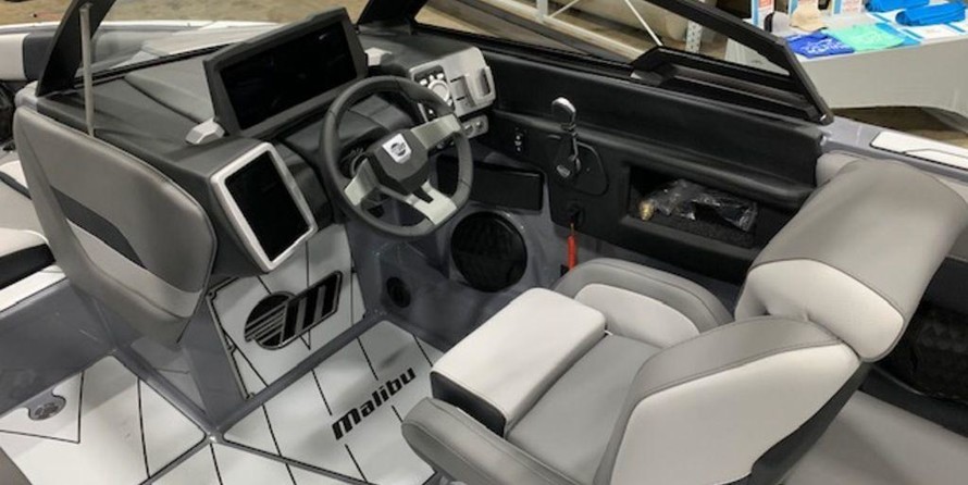 Malibu Wakesetter 23 LSV