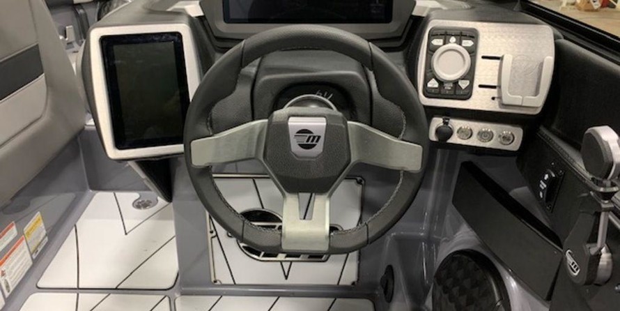 Malibu Wakesetter 23 LSV