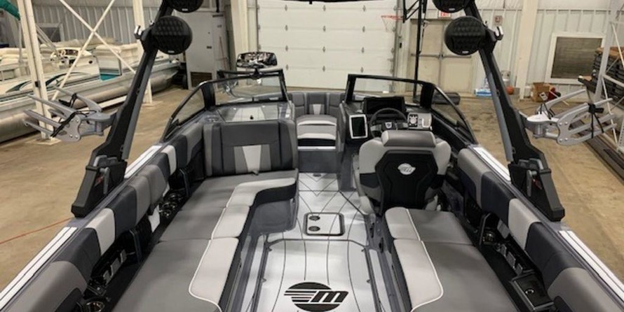 Malibu Wakesetter 23 LSV