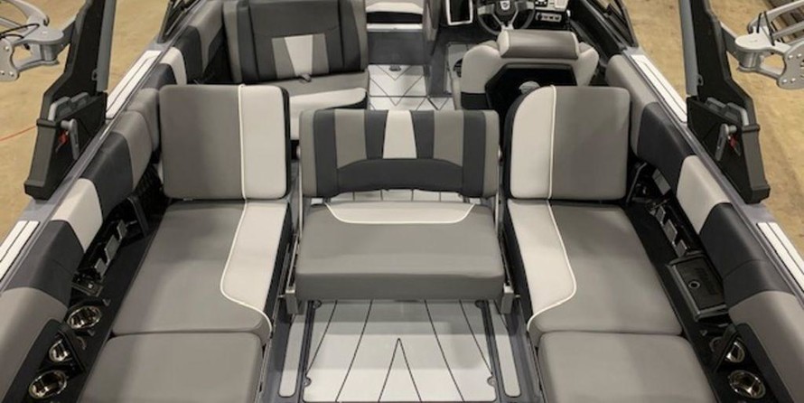 Malibu Wakesetter 23 LSV