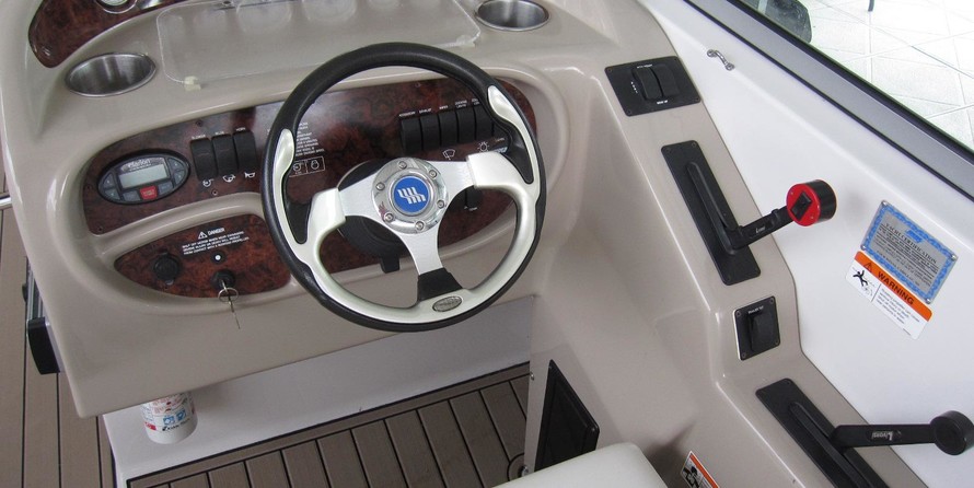 Four winns 290 horizon