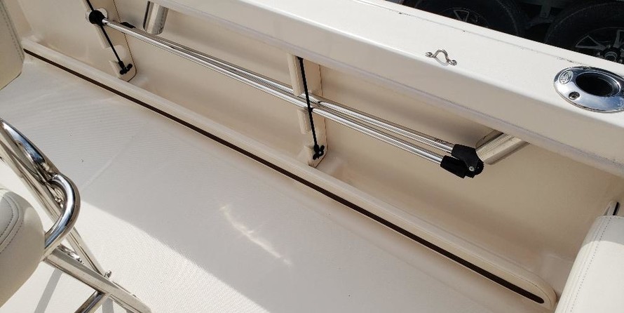 Grady-White Fisherman 180