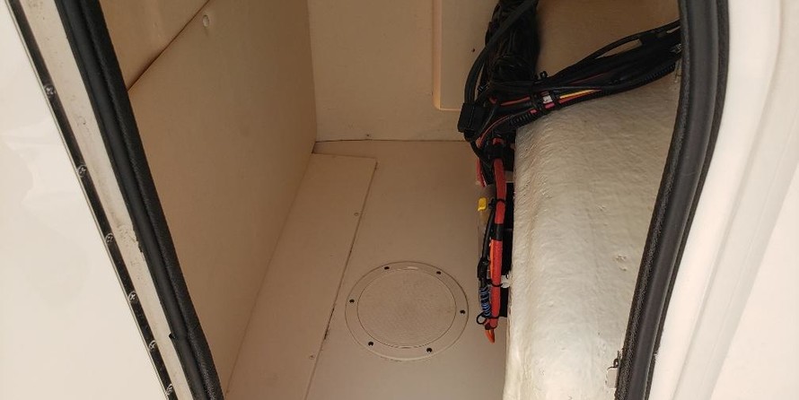 Grady-White Fisherman 180