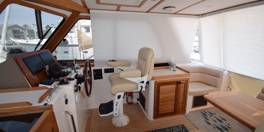 Sabre 42 Salon Express