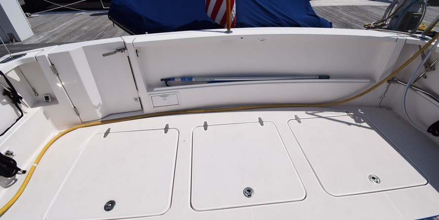 Sabre 42 Salon Express