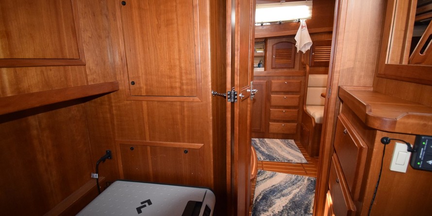 Sabre 42 Salon Express