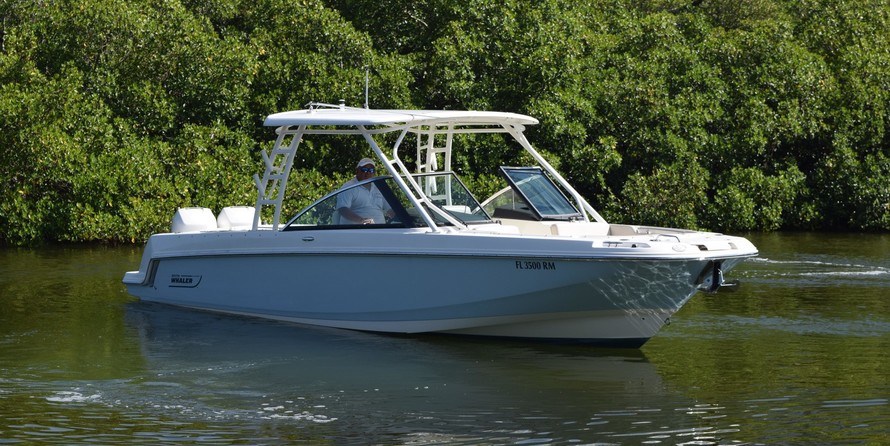 Boston Whaler 270 Vantage