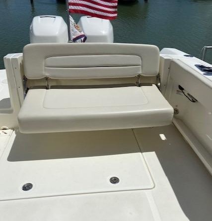 Boston Whaler 270 Vantage